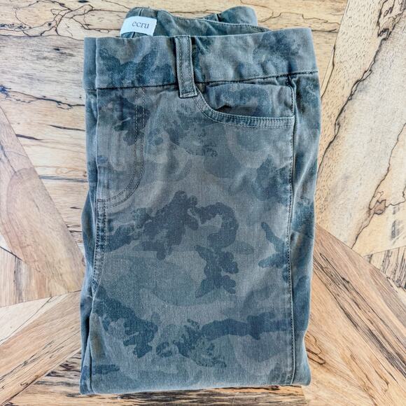 Ecru New York, Green/Dark Gray Camo Pants Soft Stretch Mid-Rise, Women's 2 - Picture 2 of 12